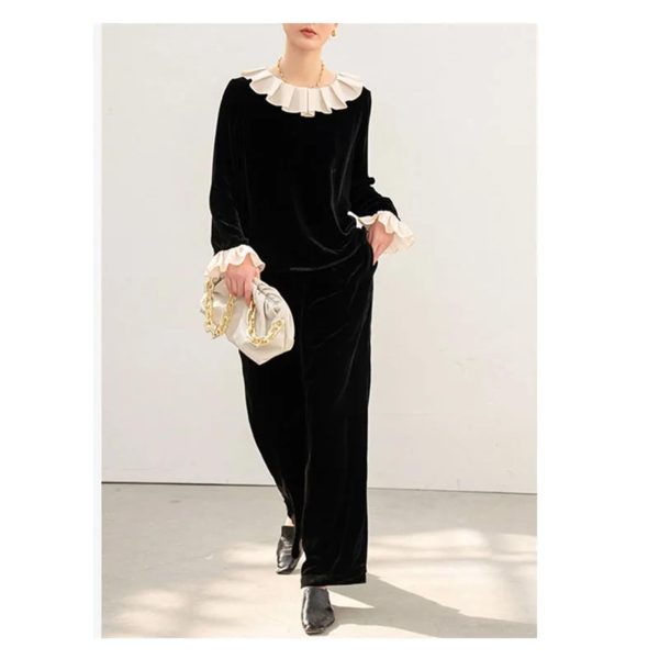 Plus Size Women's Velvet Suit - Fashion Collar Blouse & Wide Leg Trousers Contemporary Silhouette