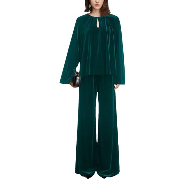 Plus Size Women's Velvet Set - Pullover Top & Wide Leg Pants Relaxed Comfort Fit