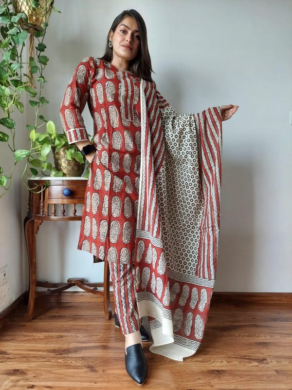 Indian Stylish Black Summer Wear Cotton Suits With Hand Block Print Work For Woman 6448 (5, XL)